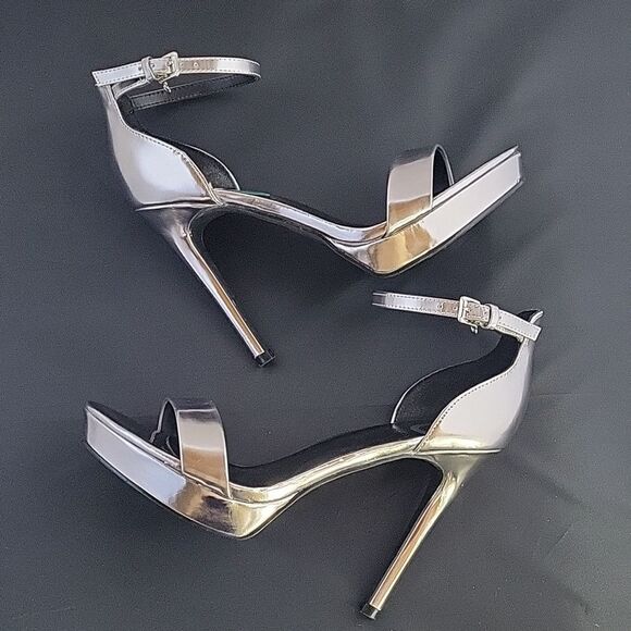 G BY GUESS HIGH HEEL STILETTOS ADJUSTABLE BUCKLE ANKLE STRAP SANDAL - Picture 10 of 14
